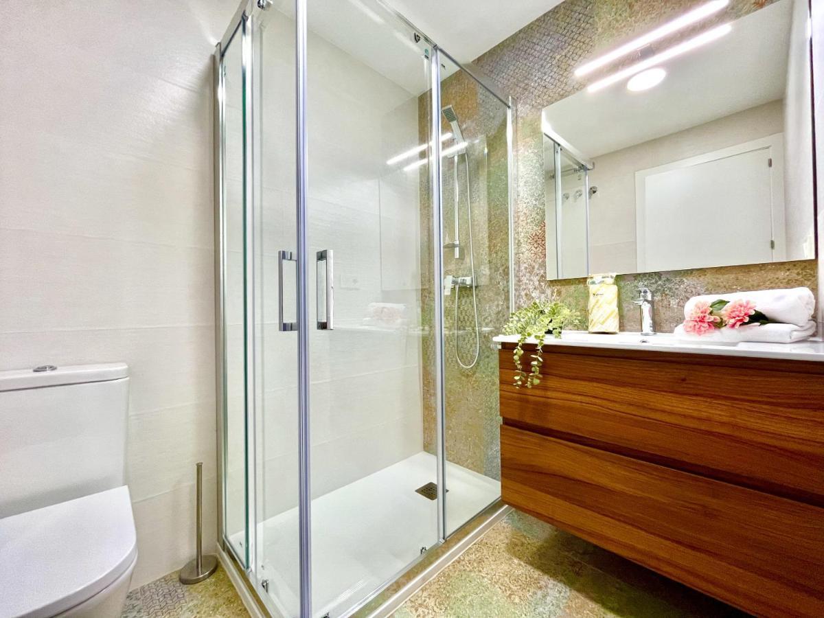 Chaves House By Gloove Apartment Santa Pola Bagian luar foto