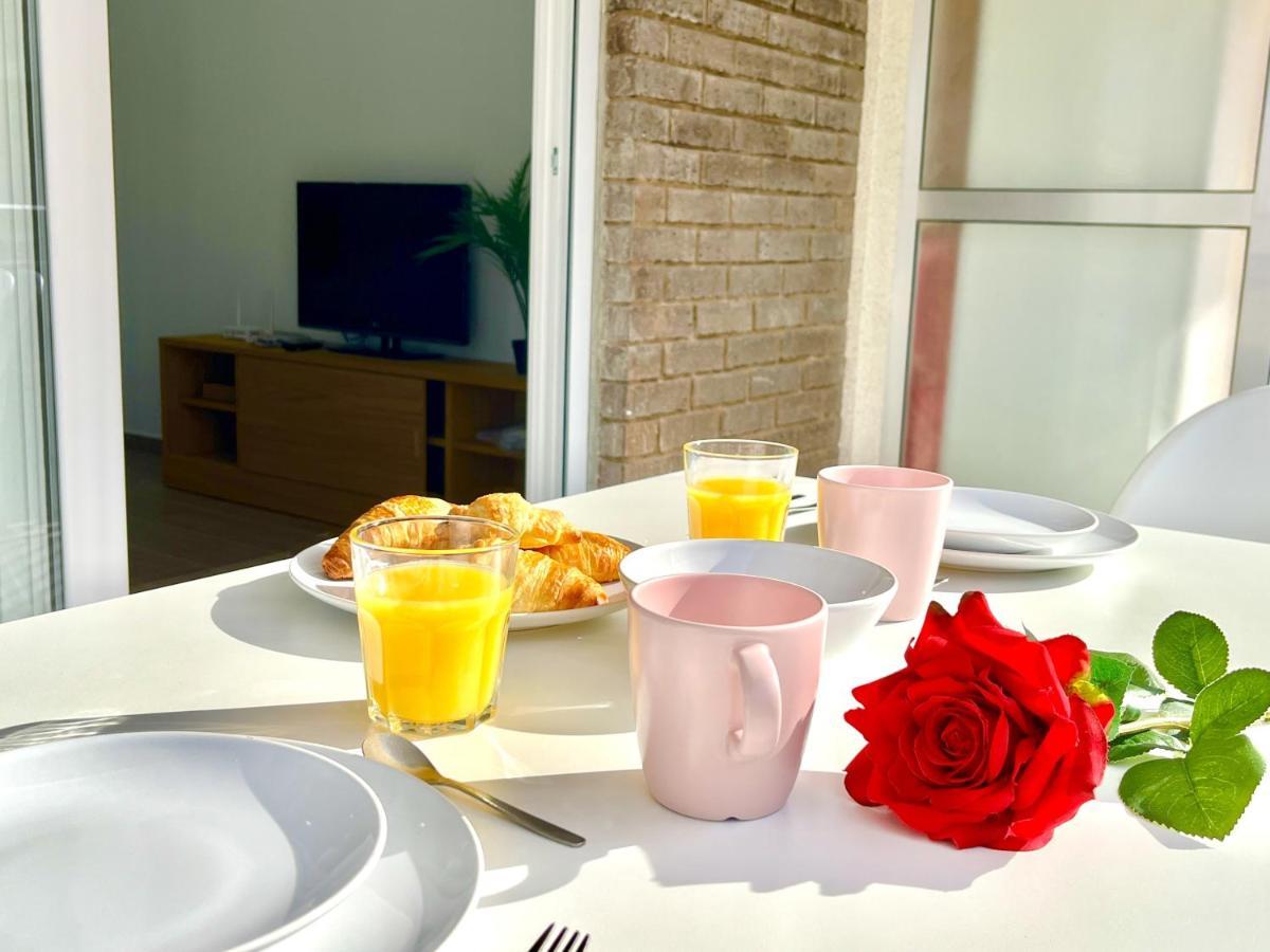 Chaves House By Gloove Apartment Santa Pola Bagian luar foto