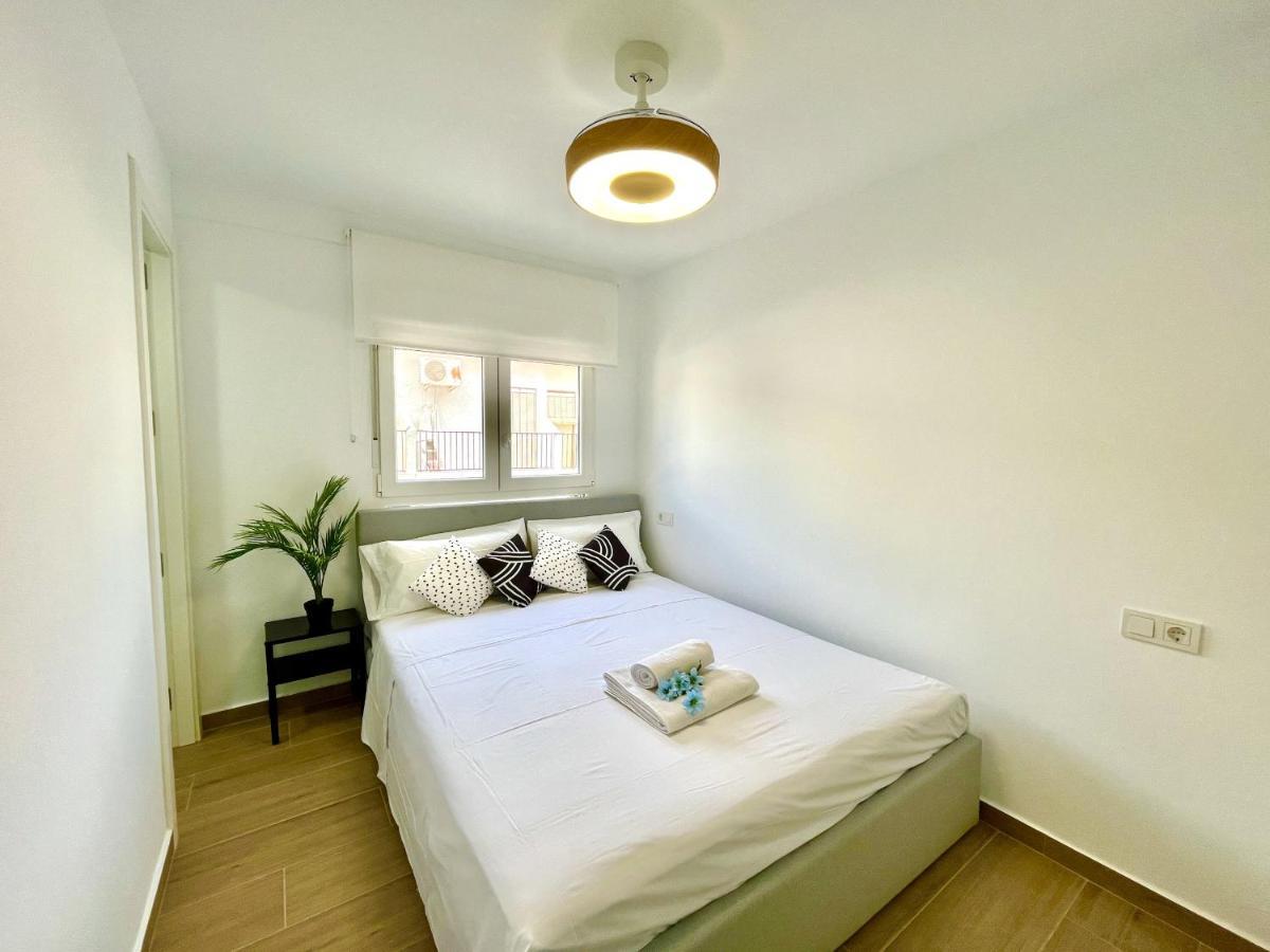 Chaves House By Gloove Apartment Santa Pola Bagian luar foto