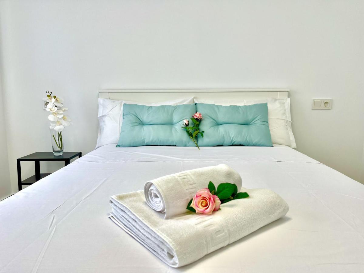 Chaves House By Gloove Apartment Santa Pola Bagian luar foto